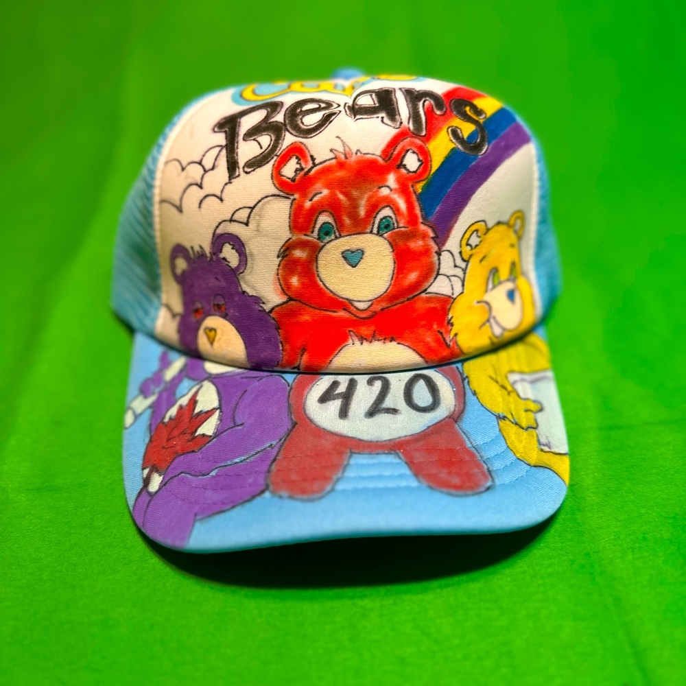 Trucker hat